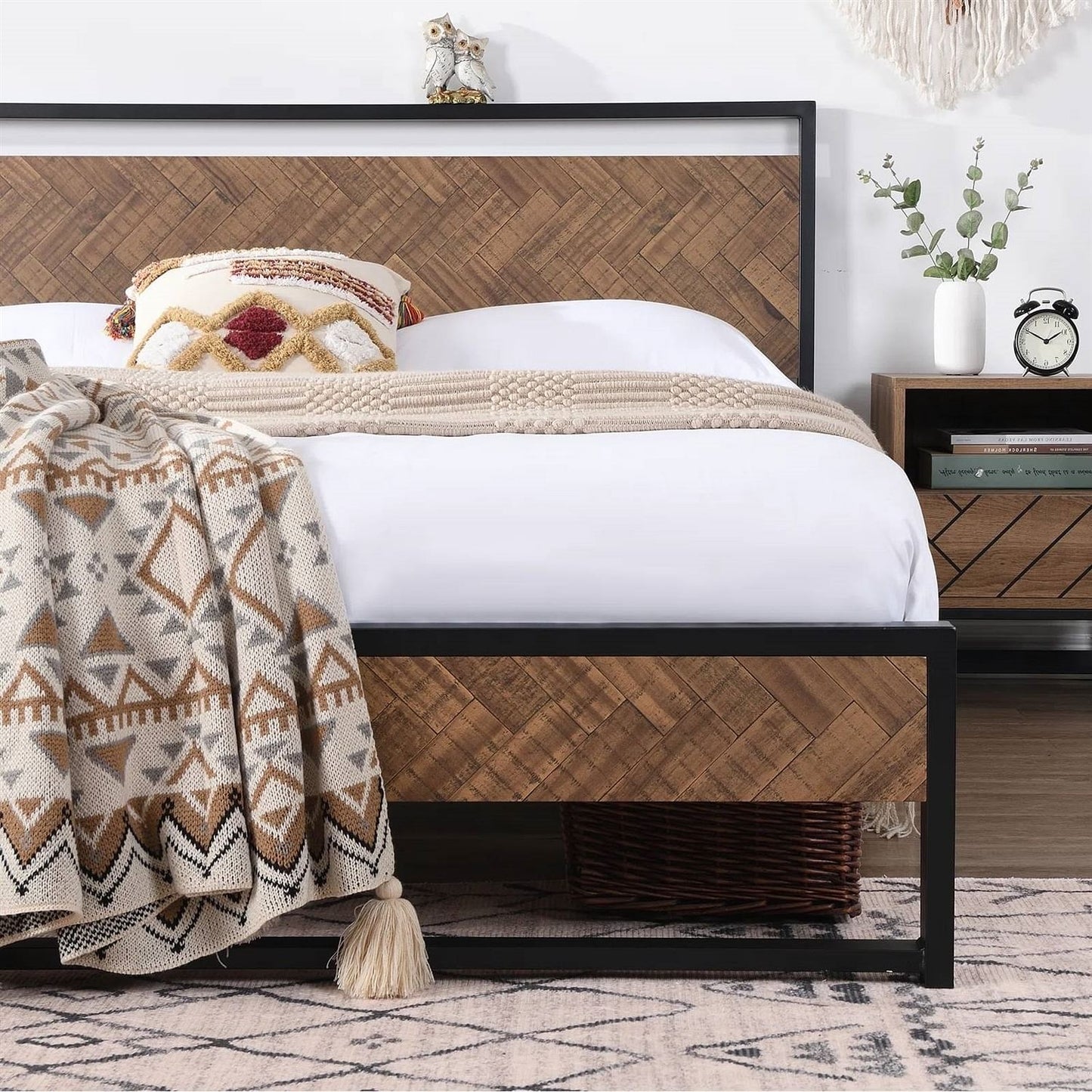 Full (Double) Size Modern Platform Bed Frame w/ Wood Headboard