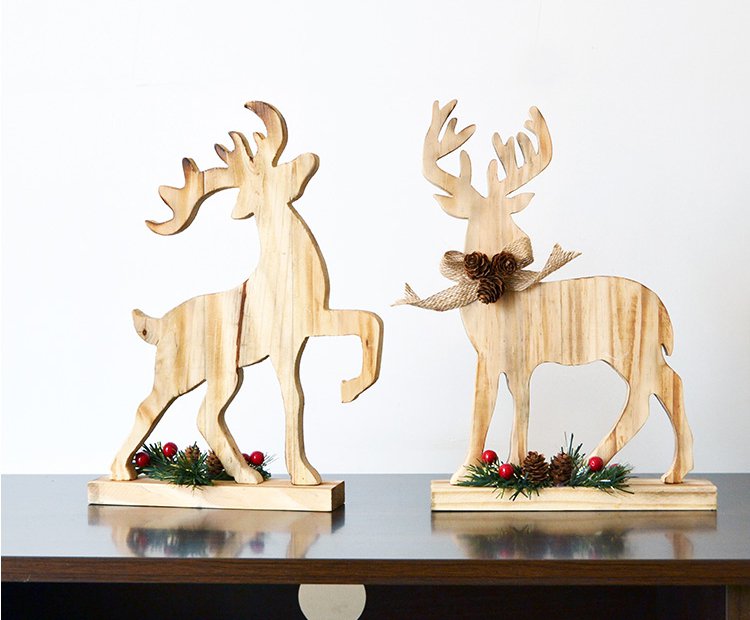 Wooden Deer Decoration
